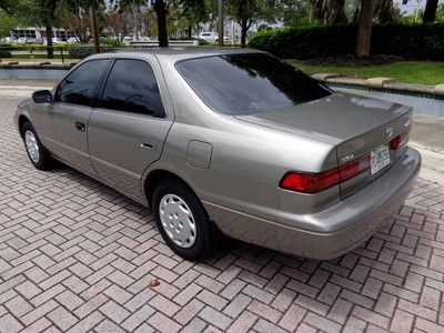 Florida 99 Camry Gas Saver 2.2L 4-Cyl. Automatic Very Dependable LQQK No Reserve, image 9