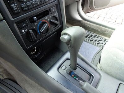 Florida 99 Camry Gas Saver 2.2L 4-Cyl. Automatic Very Dependable LQQK No Reserve, image 24