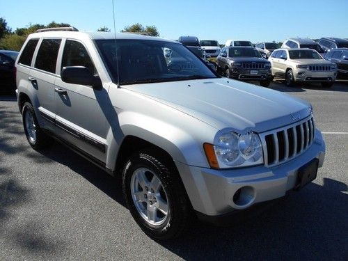Laredo, 4x4, awd, no accident