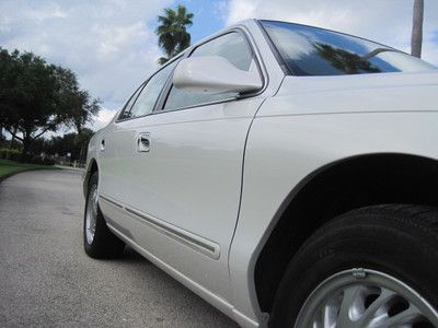 ASSOLUTLY STUNNING TRI COAT PEARL WHITE S. FLORIDA FROM NEW 38K ORIGINAL MILES, US $4,690.00, image 15