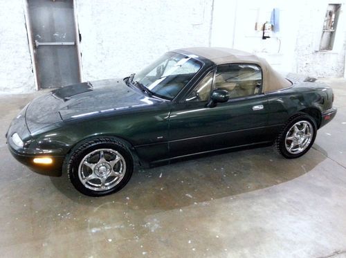 1997 mazda miata m edition convertible 2-door 1.8l