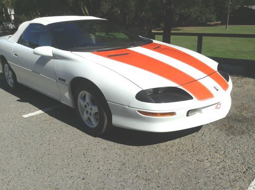 1997 chevrolet camaro z28 anniversary convertible 5.7 lt1 6 speed