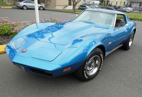 1973 chevrolet corvette stingray t-top 2-door