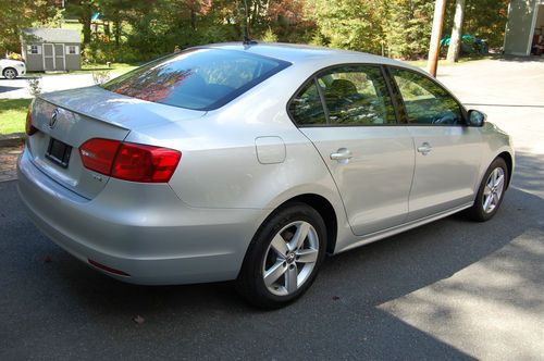 2011 VW Jetta TDI Sedan, US $16,950.00, image 4