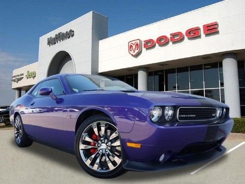 Srt8 srt-8 plum crazy 6-spd super nice!