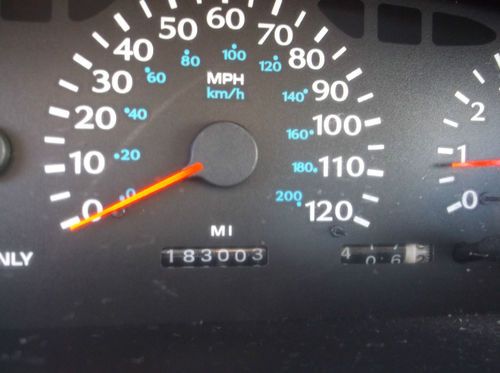 1997 Dodge Neon, NO RESERVE, image 4