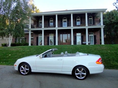 2005 mercedes benz clk 320 convertible 4-passenger cabriolet  fully loaded