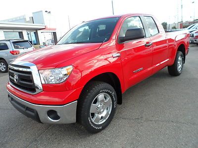 Hale sale new 2013 toyota tundra double cab 4x4 trd off-road discounted $7,324