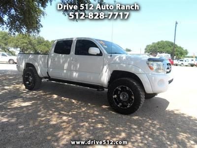 2006 toyota tacoma pre-runner sr5! nice wheels &amp; tires!