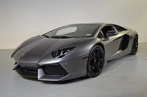 2012 lamborghini aventador highly optioned including custom exhaust.