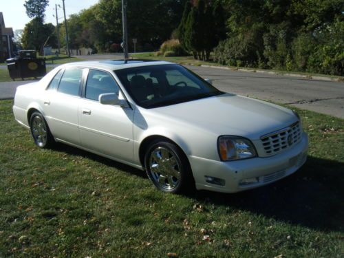 2000 cadillac dts 4 door sedan low reserve