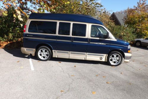 1-OWNER SAVANAH 1500 AWD  HI END CONVERSION VAN BY SHERROD, US $19,500.00, image 2