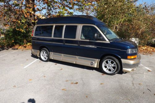 1-OWNER SAVANAH 1500 AWD  HI END CONVERSION VAN BY SHERROD, US $19,500.00, image 3