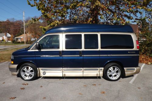 1-OWNER SAVANAH 1500 AWD  HI END CONVERSION VAN BY SHERROD, US $19,500.00, image 4