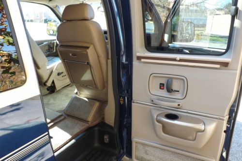 1-OWNER SAVANAH 1500 AWD  HI END CONVERSION VAN BY SHERROD, US $19,500.00, image 11