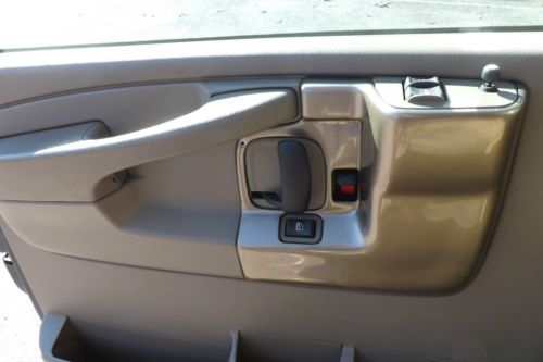 1-OWNER SAVANAH 1500 AWD  HI END CONVERSION VAN BY SHERROD, US $19,500.00, image 20