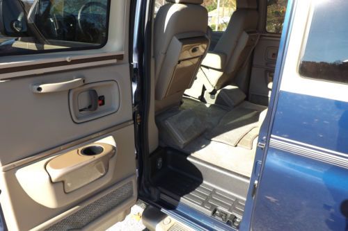 1-OWNER SAVANAH 1500 AWD  HI END CONVERSION VAN BY SHERROD, US $19,500.00, image 23