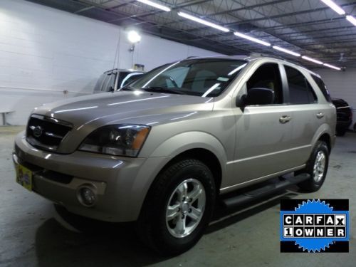 One owner kia sorento 4x4, remote start, winter ready, ultra clean in and out