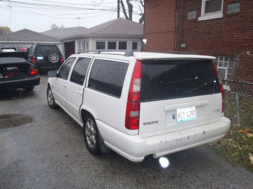 1999 Volvo V70 GLT Wagon 4-Door 2.4L, image 10