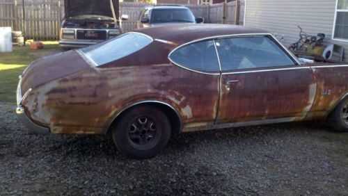 1969 oldsmobile cutlass 442 body $1500