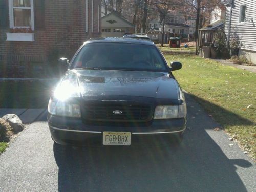 1999 ford crown victoria police interceptor sedan 4-door 4.6l v8