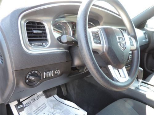 SE 3.6L CD Rear Wheel Drive Power Steering ABS 4-Wheel Disc Brakes AM/FM Stereo, image 12