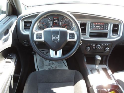 SE 3.6L CD Rear Wheel Drive Power Steering ABS 4-Wheel Disc Brakes AM/FM Stereo, image 23