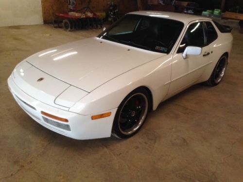 1987 porsche 944 turbo coupe 2-door 2.5l