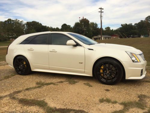 White, wagon, brembo brakes, recarro seats,