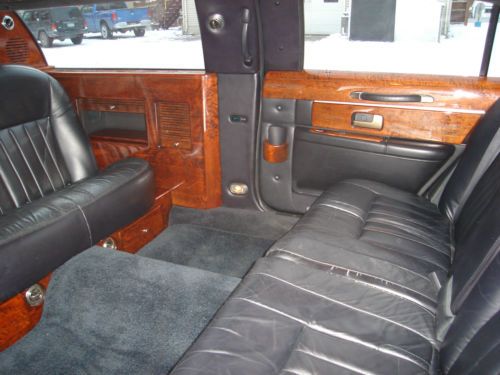 2004 LINCOLN TOWN CAR LIMOUSINE LIMO 70" CORPORATE PICASSO PRIVATE CAR LOW MILES, US $19,995.00, image 8