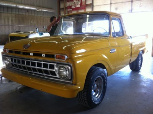 1965 ford f100 twin i beam  90% restored- brand new 352 motor- short bed