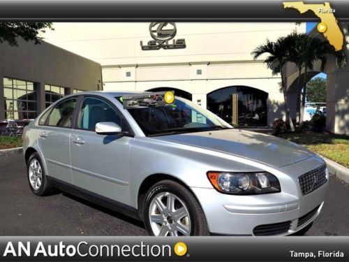 2006 volvo s40 one owner clean carfax bluetooth keyless entry 26 mpg avg