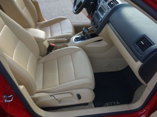 VOLKSWAGEN JETTA TDI DIESEL HEATED SEATS SUNROOF CLEAN FREE AUTOCHECK NO RESERVE, image 41