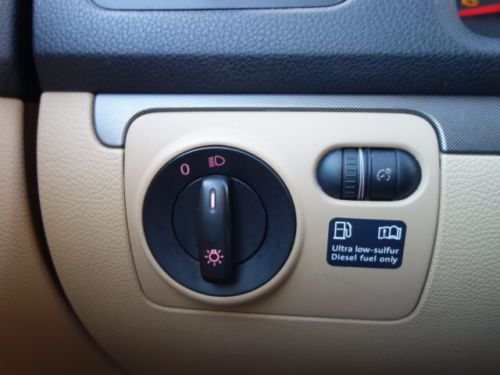 VOLKSWAGEN JETTA TDI DIESEL HEATED SEATS SUNROOF CLEAN FREE AUTOCHECK NO RESERVE, image 60