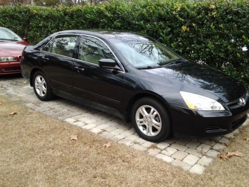 2007 honda accord ex 4 door - 54,151k - leather auto 4cyl - black/tan wood trim