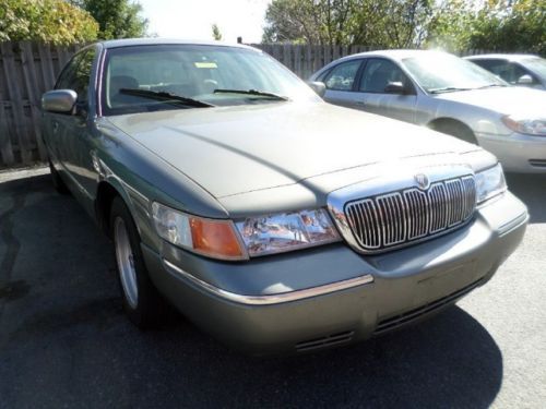 Mercury grand marquis, power seats, power windows and doors, good tires