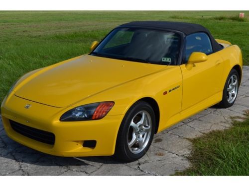 2001 honda s2000 2dr conv only 47k miles sp1. like new inside and out