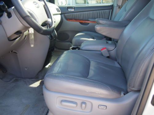 White , leather , limited , power lock,window ,, image 4