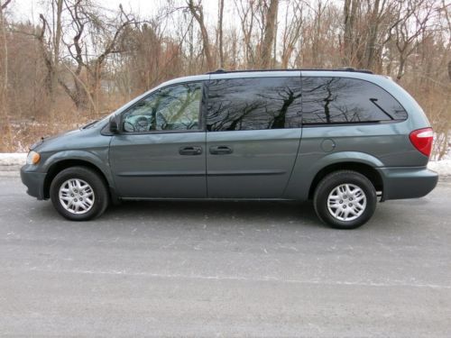 2004 DODGE GRAND CARAVAN 1 OWNER NICE CONDITION NICE VAN NO RESERVE!, image 8