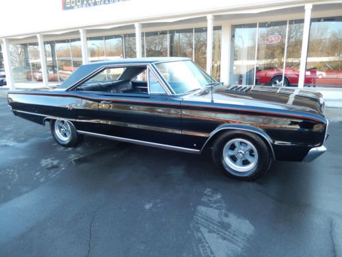 1967 dodge coronet r/t triple black 440 ci/375 hp 4 speed dana sure grip