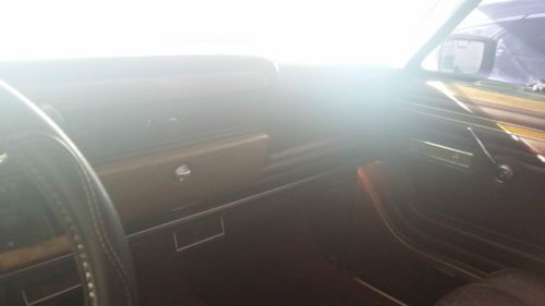 1989 Jeep Grand Wagoneer Base Sport Utility 4-Door 5.9L, image 4