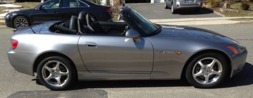 Honda s2000 2003 very low mileage by original owner