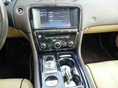 4dr Sdn XJL supercharged leather sunroof navigation low miles alloys one owner, US $63,500.00, image 16