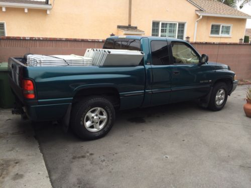 1999 dodge ram 1500 sport extended cab pickup 4-door 5.9l