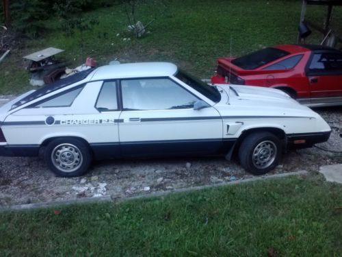 1983 dodge charger 2.2 hatchback 2-door 2.2l