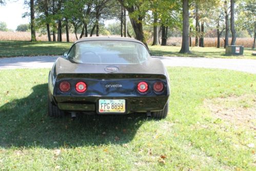 1982 Chevrolet Corvette, image 3