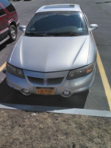 2002 pontiac bonneville sle sedan 4-door 3.8l