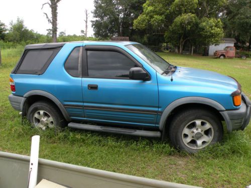 1998 isuzu amigo s sport utility 2-door 2.2l