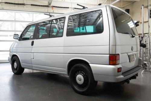 2002 volkswagen eurovan gls,custom cargo standard passenger van 3-door 2.8l