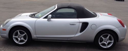 2002 toyota mr2 spyder